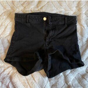 H&M short! Size 10